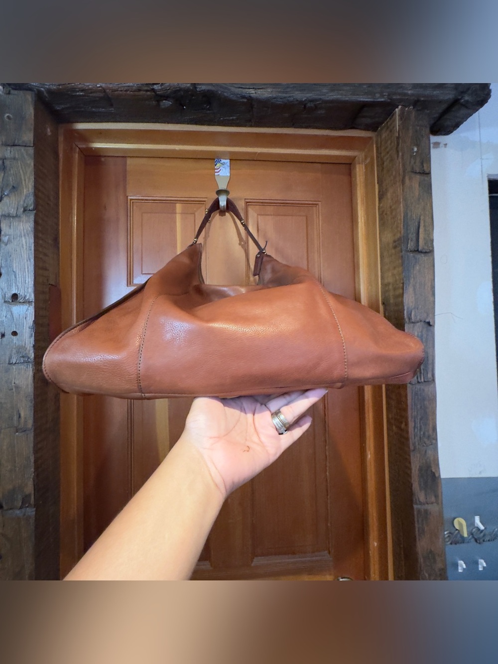 Liz Claiborne Cognac Brown genuine Leather Shoulder Hobo - Picture 3 of 15